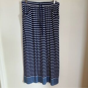 Max Studio Large Blue striped Maxi skirt